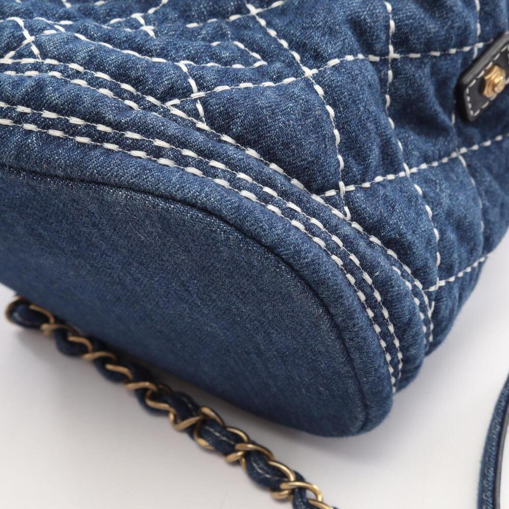 CHANEL Bag - Picture 9 of 13
